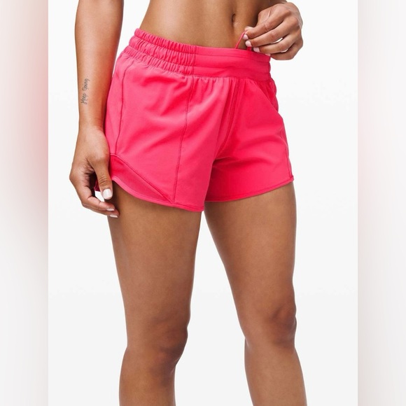 Lululemon Hotty Hot Shorts 4” Lined Heartthrob Size 8 - Picture 4 of 13